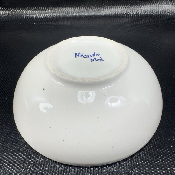 Necesito Mexico Hand Painted Bird Mexican Pottery Round Dish Bowl Artist Signed - Picture 14 of 14